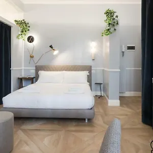 italianway-garigliano-4-flat.italymilanhotels.net/